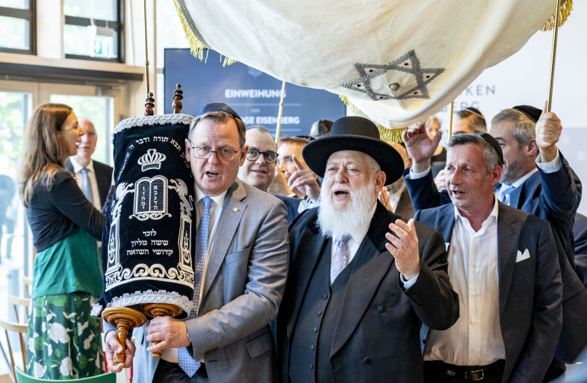 An event to celebrate the opening of a synagogue in Waldkliniken Eisenberg. (credit: Waldkliniken Eisenberg)