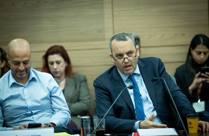  MK Gilad Kariv attends a constitution committee meeting at the Knesset, the Israeli Parliament in Jerusalem, on January 11, 2023.  (credit: YONATAN SINDEL/FLASH90)