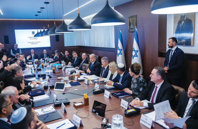  PRIME MINISTER Benjamin Netanyahu leads a cabinet meeting earlier this month (photo credit: YONATAN SINDEL/FLASH90)