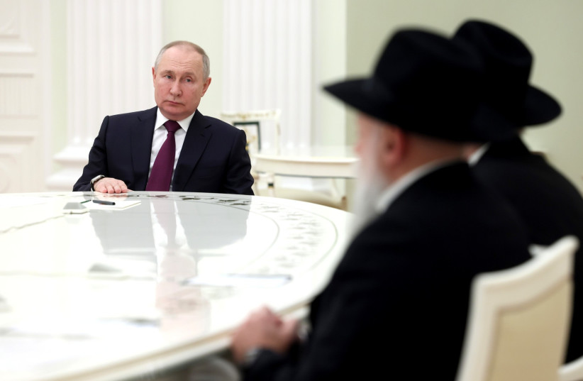  Putin and rabbis (credit: Kremlin)