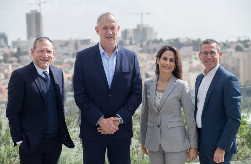 Former Defense Minister, MK Benny Gantz, Visits Nefesh B'Nefesh Campus - Vimarsana News
