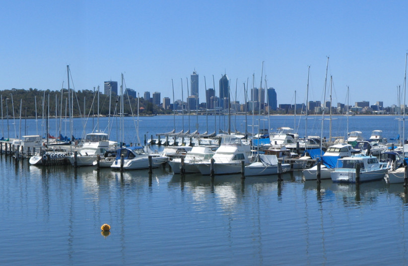 Matilda Bay on the Swan River, Perth, Western Australia. (credit: PHOTOGRAPH BY GREG O'BEIRNE/CC BY-SA 3.0 (http://creativecommons.org/licenses/by-sa/3.0/)/WIKIMEDIA)
