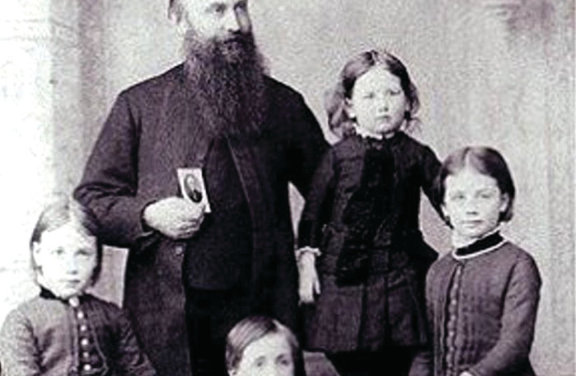  EARLY SUPPORTER: Reverend William Hechler and family. (photo credit: Wikimedia Commons)