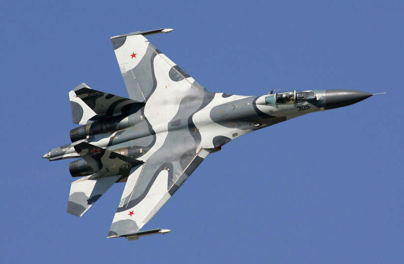 Sukhoi Su-27SKM (credit: DMITRIY PICHUGIN (GFDL 1.2 http://www.gnu.org/licenses/old-licenses/fdl-1.2.html)/VIA WIKIMEDIA)