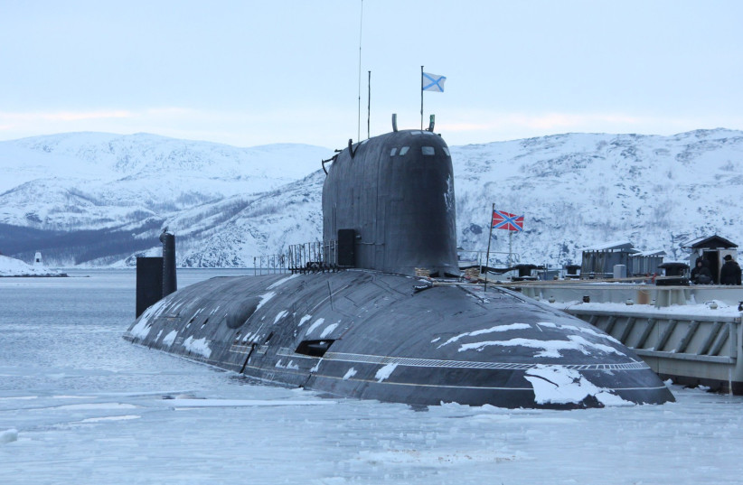  A nuclear powered submarine (credit: Wikimedia Commons)