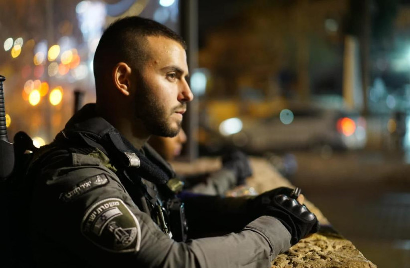  Israel Police officers are seen preparing for the Ramadan holiday (Illustrative). (credit: POLICE SPOKESPERSON'S UNIT)