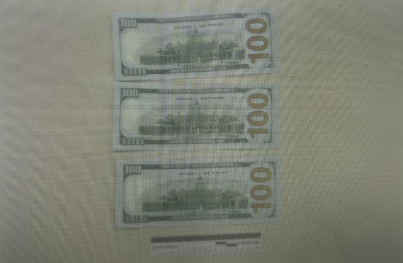  Some of the money that was stolen from a tourist in Haifa. (credit: ISRAEL POLICE SPOKESMAN)