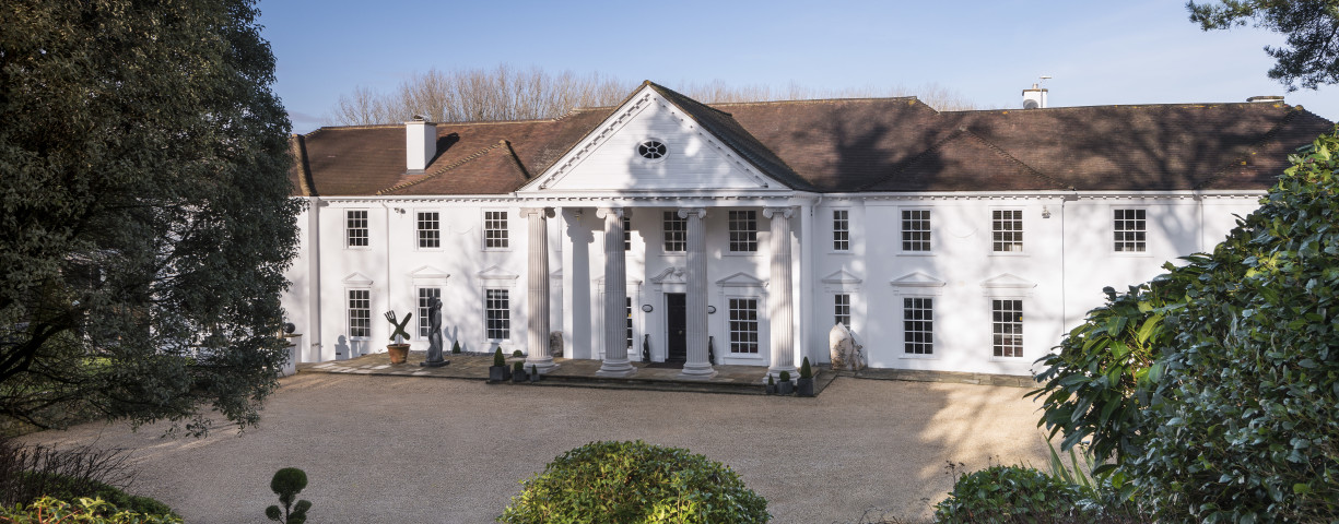  Sonning Court, the home of Israeli magician Uri Geller in the United Kingdom, now up for sale.