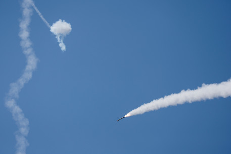  An Iron Dome anti-missile system fires an interceptor missile as a rocket is launched from the Gaza Strip towards Israel, at the sky near the Israel-Gaza border August 7, 2022.