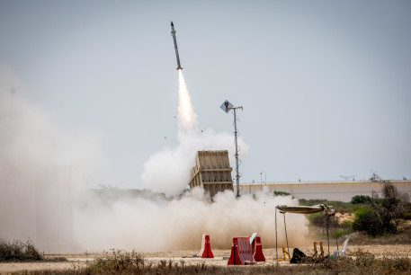 Iron Dome anti-missile system fires missiles as rockets fired from the Gaza Strip to Israel, in Ashkelon on August 7, 2022.