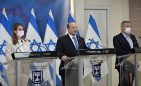  Press conference with Prime Minister Naftali Bennett, Health Minister Nitzan Horowitz and Education Minister Yifat Shasha-Biton on the new COVID-19 regulations for children, January 20, 2021