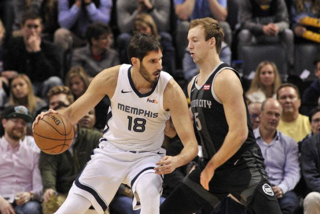 Reports Omri Casspi Spars With Teammate Restrained After Loss The Jerusalem Post