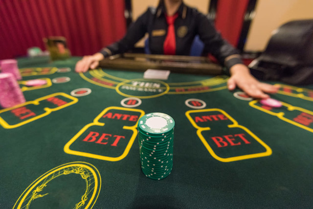 Analyze Casino