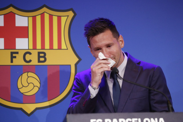 Tearful Messi confirms he is leaving Barcelona, in talks with PSG - The  Jerusalem Post