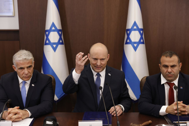  Prime Minister Naftali Bennett at Sunday's cabinet meeting, May 22, 2022.  (photo credit: OLIVIER FITOUSSI/FLASH90)