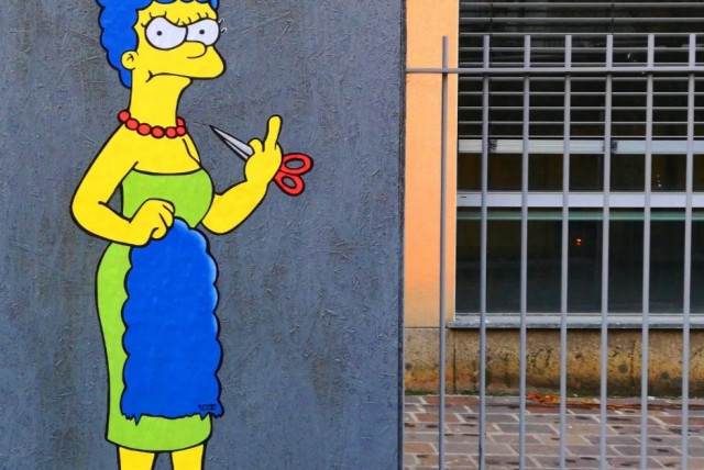Artist paints Marge Simpson cutting her hair outside Iranian consulate -  The Jerusalem Post