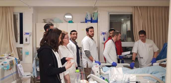 JCT MALE Nursing Program students take part in clinical training at Shaare ZedekBARAK ZALKSHVILI