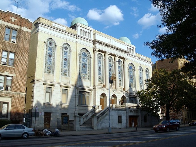 East Midwood Jewish Center in Brooklyn, New York.