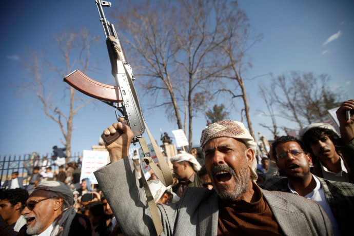 A man chants slogans as he and supporters of the Houthi movement attend a rally to celebrate following claims of military advances by the group near the borders with Saudi Arabia, in Sanaa, Yemen October 4, 2019.MOHAMED AL-SAYAGHI/REUTERS