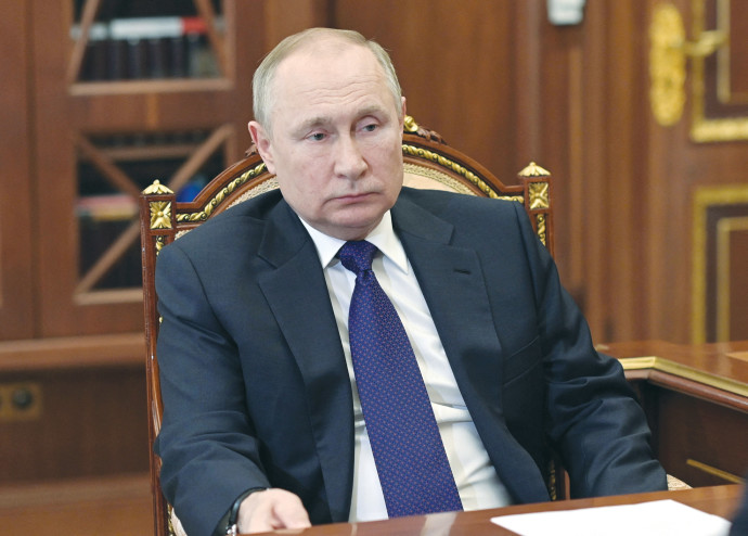 RUSSIAN PRESIDENT Vladimir Putin attends a meeting in Moscow on Tuesday. (Credit: Sputnik/Kremlin/Reuters)