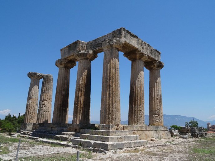 The ruins of Corinth show that there might have been a plague or another disaster. (Credit: Wikimedia Commons)