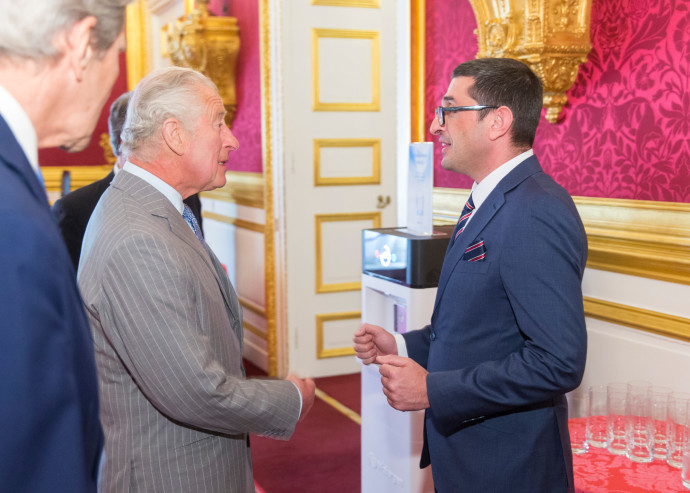 HRH Prince Charles, The Prince of Wales and Michael Rutman, Watergen's CO-CEO (Credit: Ian Jones Photography)