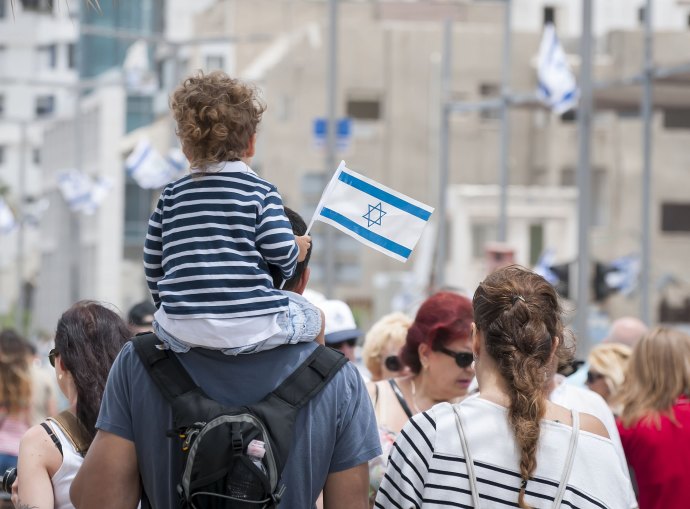 PLEDGE SIGNATORIES earmark half the charitable funds they leave at their passing to support the Jewish people and/or the State of Israel (Credit: Jewish Future Pledge)