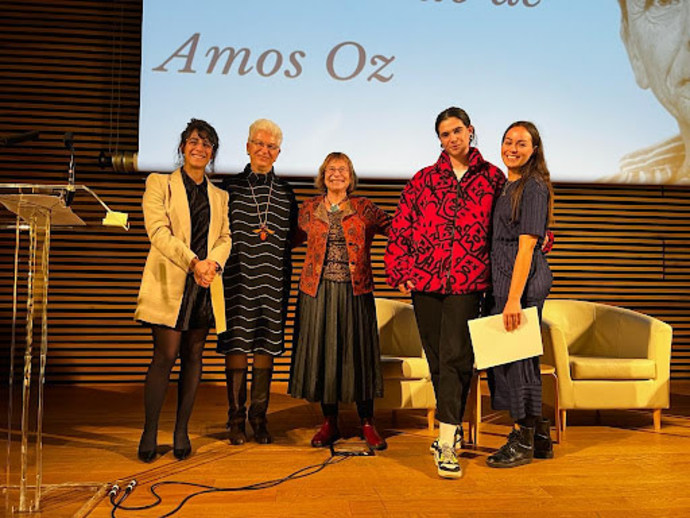 A tribute to late Israeli writer Amos Oz (Credit: Embassy of Israel in Madrid)