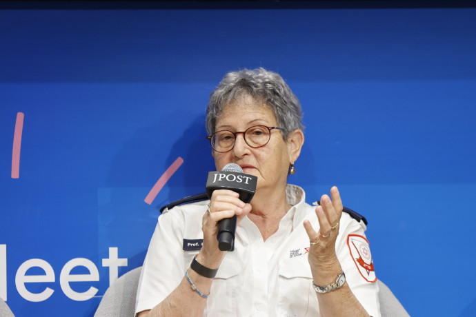 Prof. Eilat Shinar, Director of National Blood Services, MDA Israel speaking at panel discussion at Women's Leadership Summit. (Credit: MARC ISRAEL SELLEM)