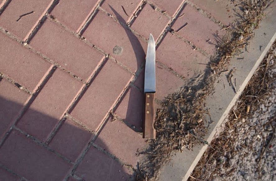 The knife used in the attack at Tapuah Junction, August 19, 2017 (Police Spokesperson)