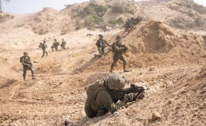  IDF soldiers operate in the central Gaza Strip, April 17, 2024