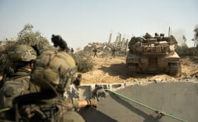  IDF troops operate in Gaza. April 18, 2024.