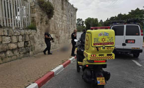 Terrorist stabbing attack in Ramle leaves 18-year-old woman in serious condition