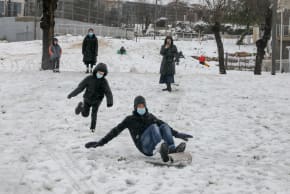 10 Best Fake Snows Review - The Jerusalem Post