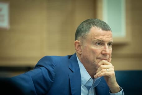  Committee Chairman Yuli Edelstein leads a Defense and Foreign Affairs Committee meeting at the Knesset, the Israeli parliament in Jerusalem on February 12, 2023.