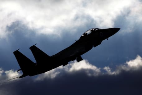  An Israeli Air Force F-15 fighter jet flies during an aerial demonstration at a graduation ceremony for Israeli air force pilots at the Hatzerim air base in southern Israel December 29, 2016.