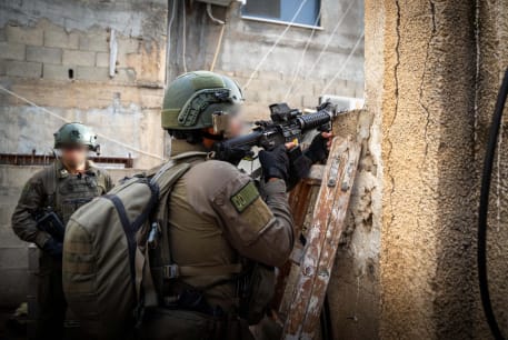  Israeli soldiers operate in Tulkarm, the West Bank, May 6, 2024
