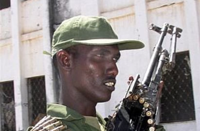 somalia gunmen 298.88 (photo credit: AP)