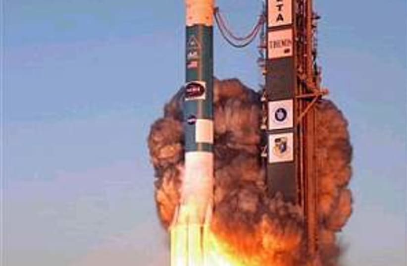 rocket launch 298.88 (photo credit: AP)