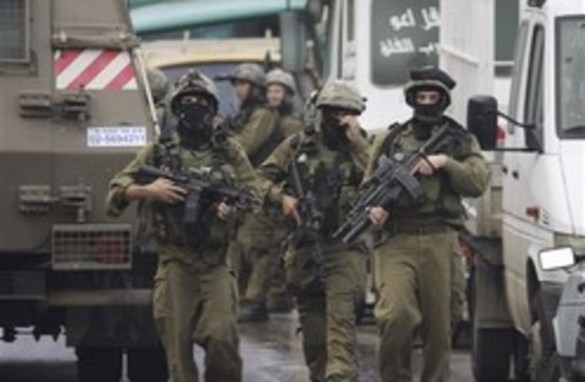 IDF soldiers in Nablus 248 88 (photo credit: )