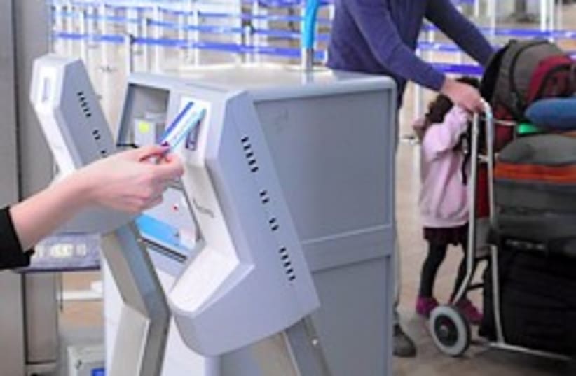 biometric airport security 248.88 (photo credit: Kfir Sivan/Yisrael Sun)