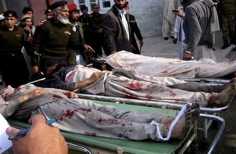 Pakistan violence (photo credit: AP)