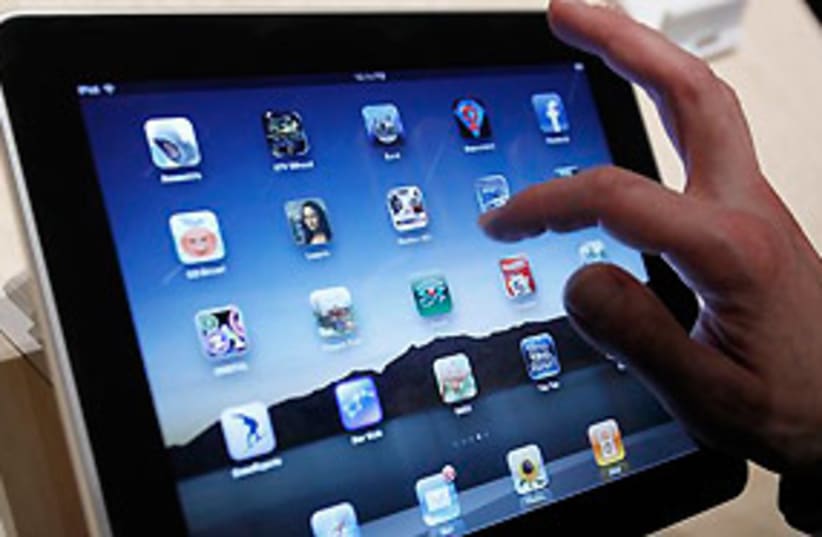 iPad Apple tech 311 (photo credit: AP)