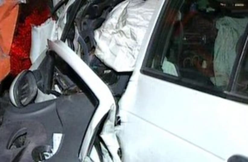 Negev car crash 311 (photo credit: Channel 2)