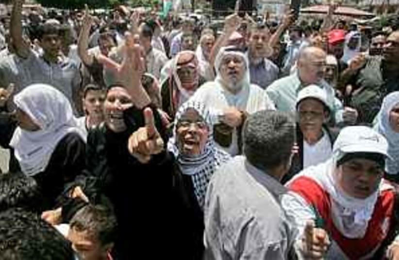 Gazans protest violence  (photo credit: AP)