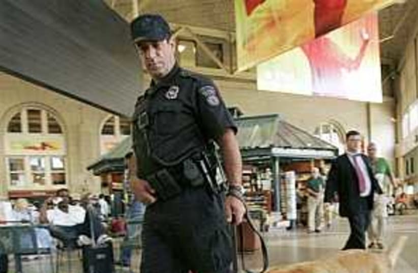 airport security 298.88 (photo credit: AP)