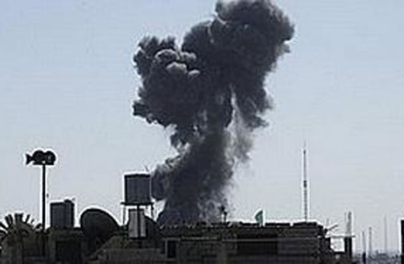Gaza strike smoke 311 (photo credit: Associated Press)