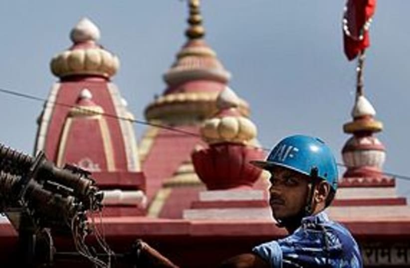 india temple riot 311 (photo credit: AP)