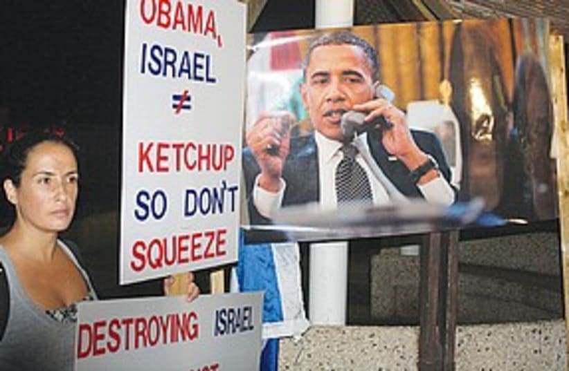 Obama protest (photo credit: Ben Hartman)