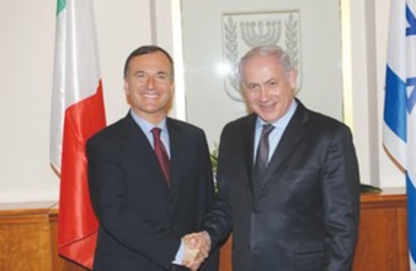 Netanyahu Frattini 311 (photo credit: Amos Ben Gershom)